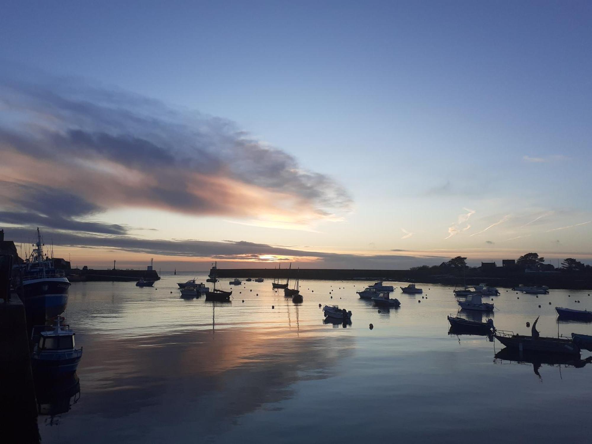Le Mora Hotes Barfleur Eksteriør billede