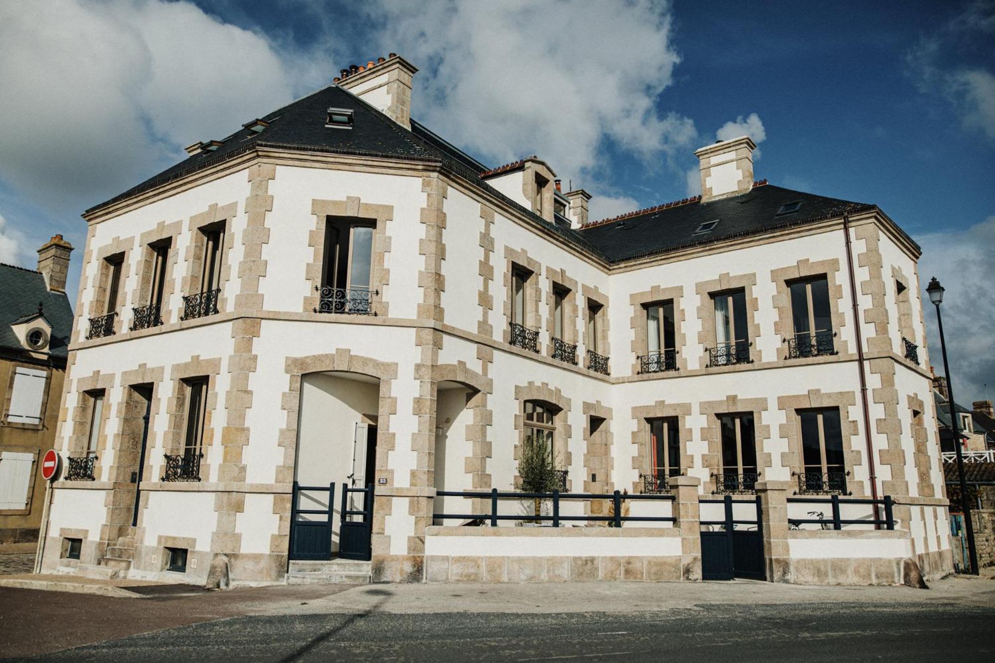 Le Mora Hotes Barfleur Eksteriør billede