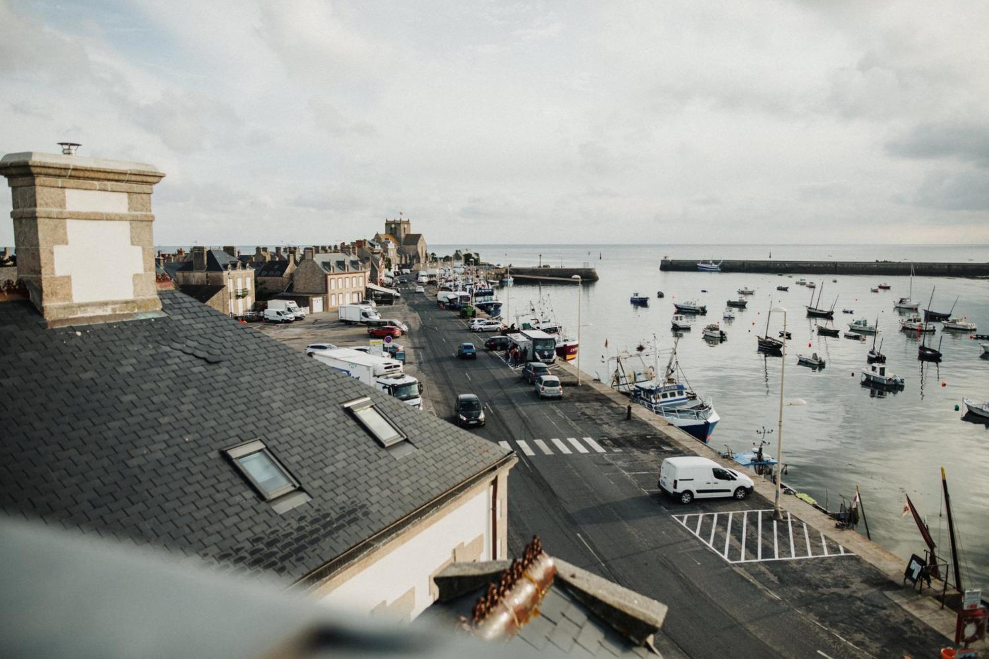 Le Mora Hotes Barfleur Eksteriør billede